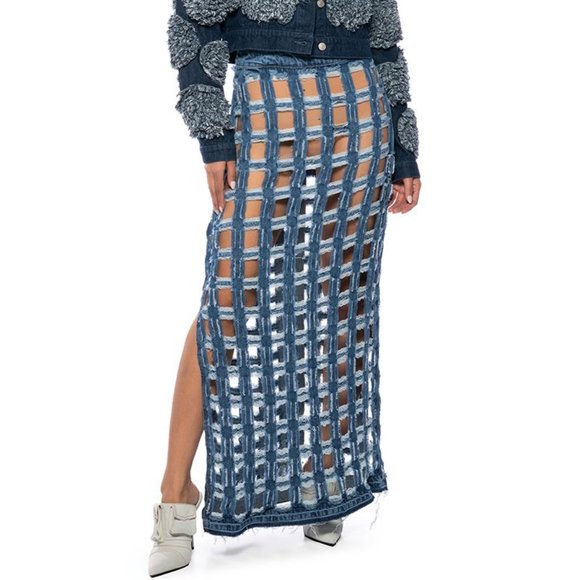 Miz Check on My Split: Square Biz Cut Out Denim Maxi Skirt Large - Picture 4 of 10